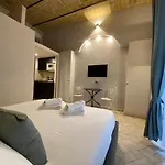 Roma Apartment Colosseo